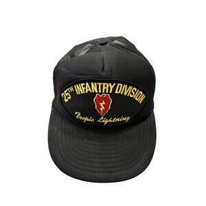 US Army 25th Infantry Division Mens Black Tropic Lightning Snapback Trucker Hat